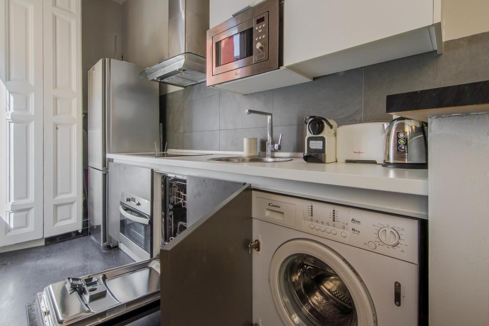 Great Apt Para 6Pax In The Heart Of Madrid Center Eksteriør billede